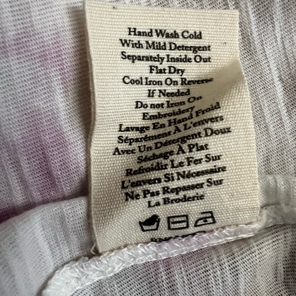 New -LOVESHACKFANCY
RUBIN CROPPED TEE - Picture 12 of 15